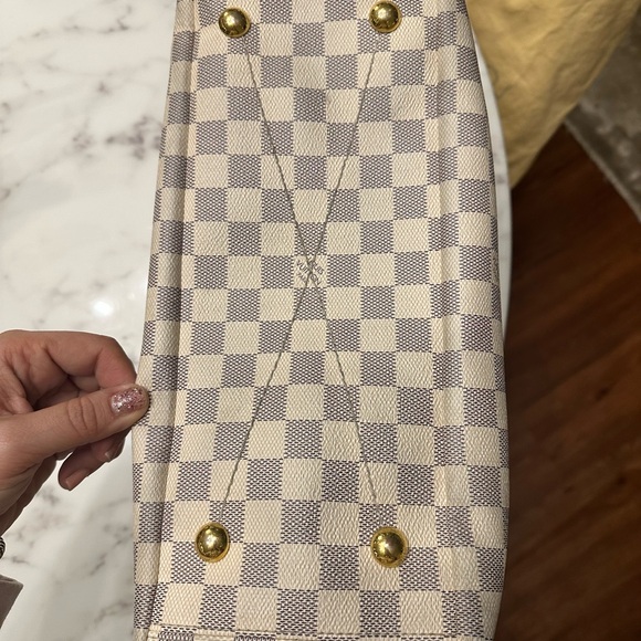 EXCLUSIVE & DISCONTINUED LOUIS VUITTON LYMINGTON DAMIER AZUR BAG - Picture 4 of 13